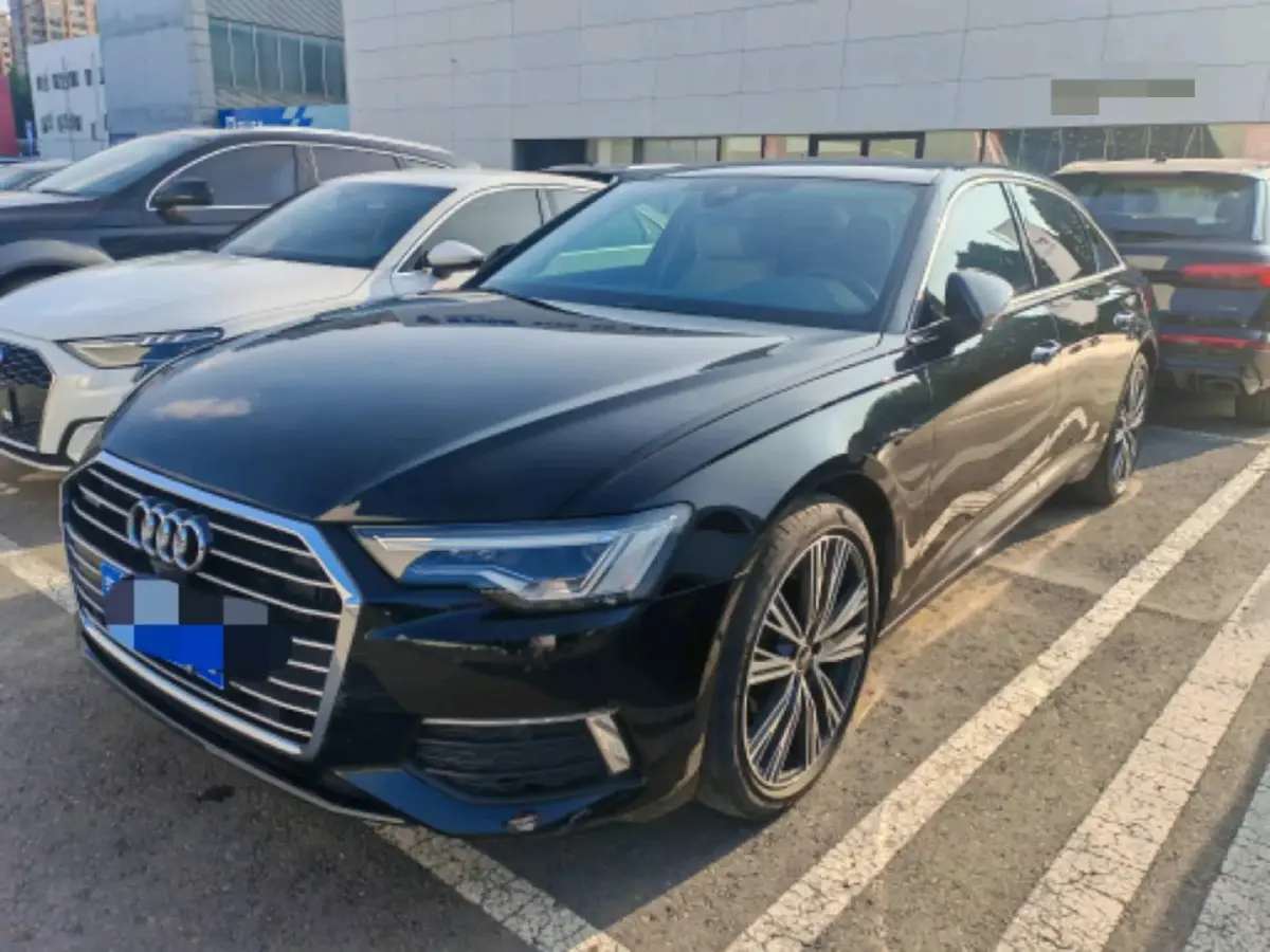 2022 Audi A6L 2.0T 224HP L4 7DCT