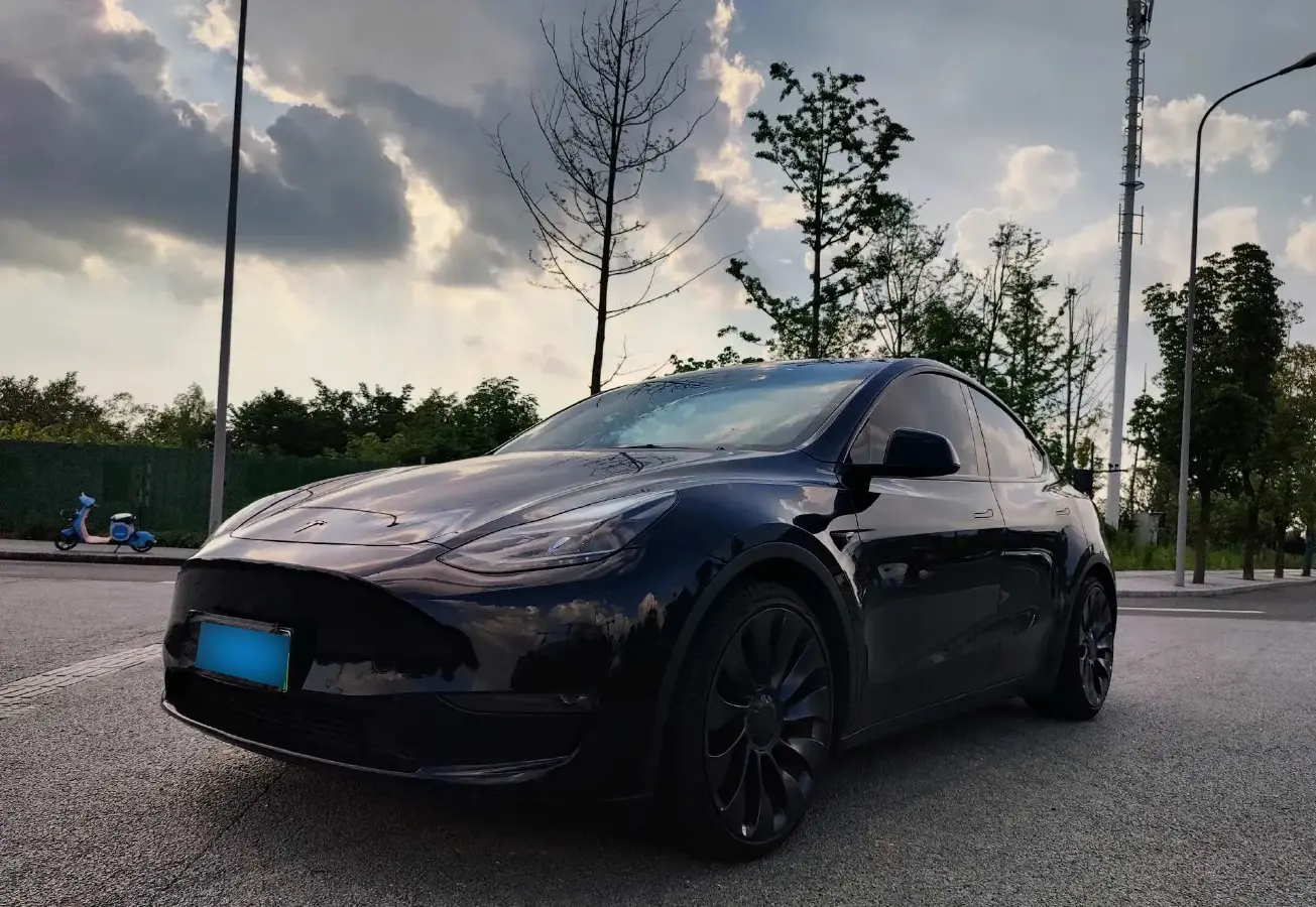 2023 Tesla Model Y BEV 78.4KWH