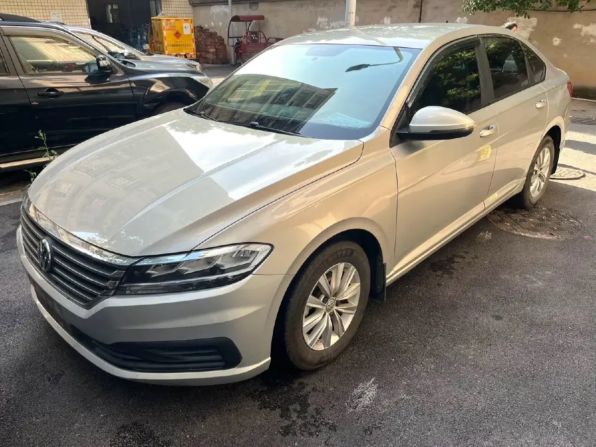2019 Volkswagen Lavida 1.5L 112HP L4 6AT