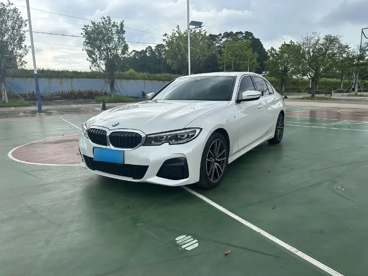 2021 BMW 3 Series 2.0T 184HP L4 8AT