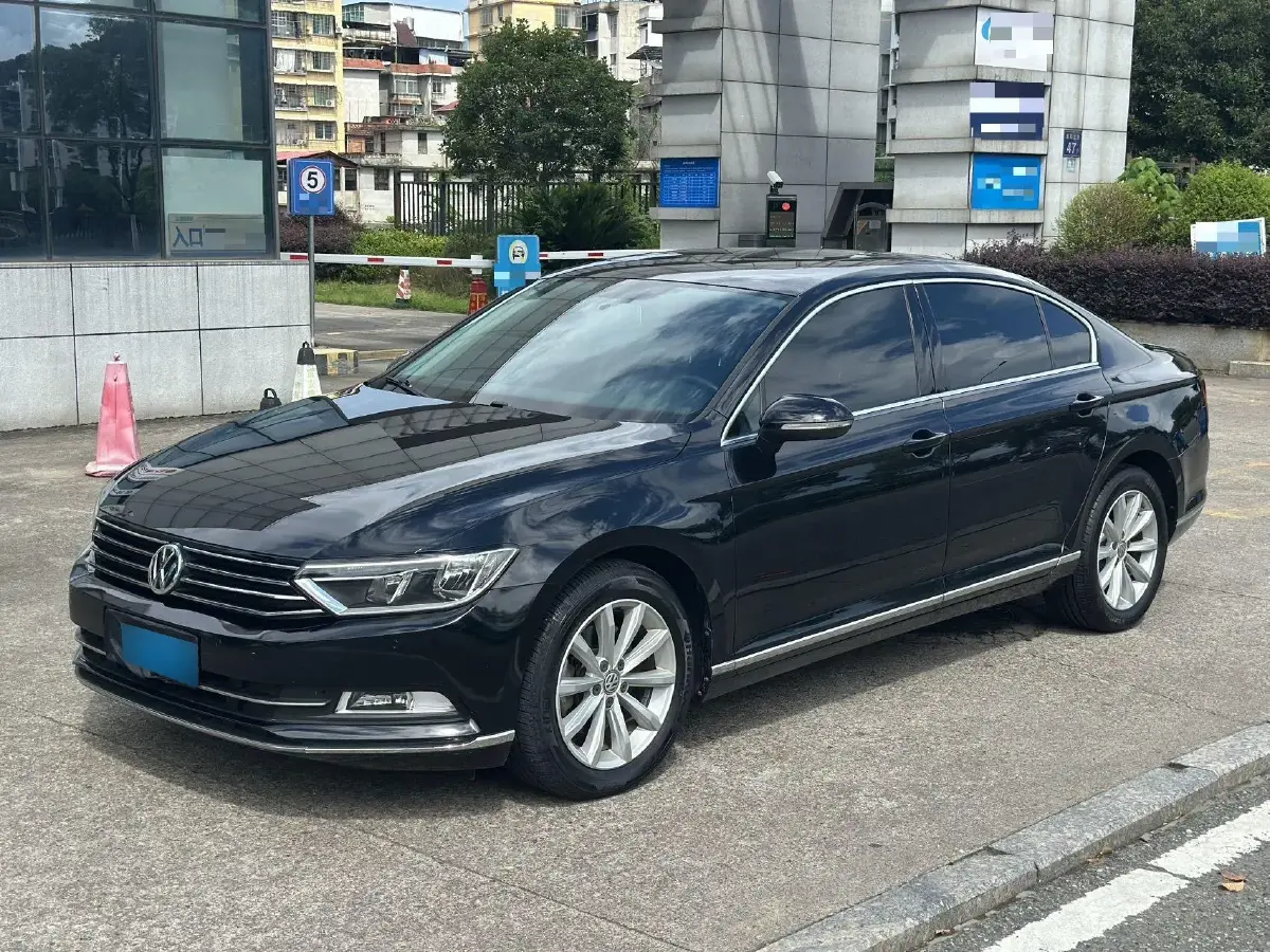 2018 Volkswagen Magotan 1.8T 180HP L4 7DCT