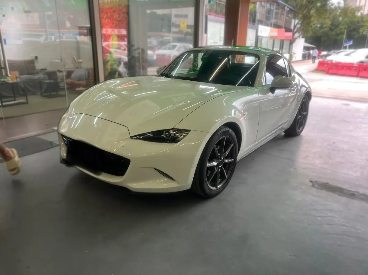 2018 Mazda MX-5 2.0L 158HP L4 6AT