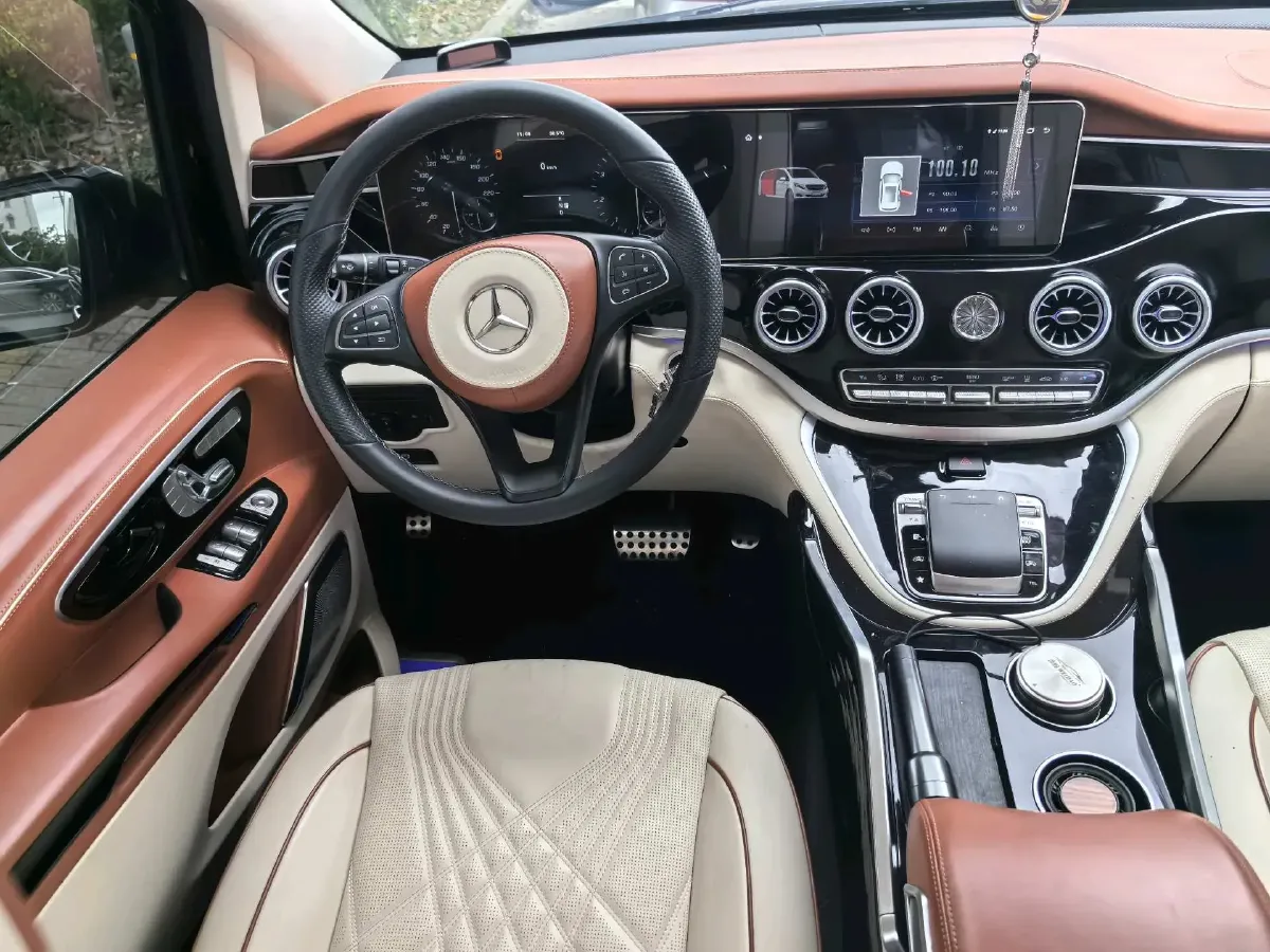 2023 Mercedes-Benz Vito 2.0T 211HP L4 9AT,autocango,china used car exporter,china ev exporter,chinese used car exporter,chinese used ev exporter