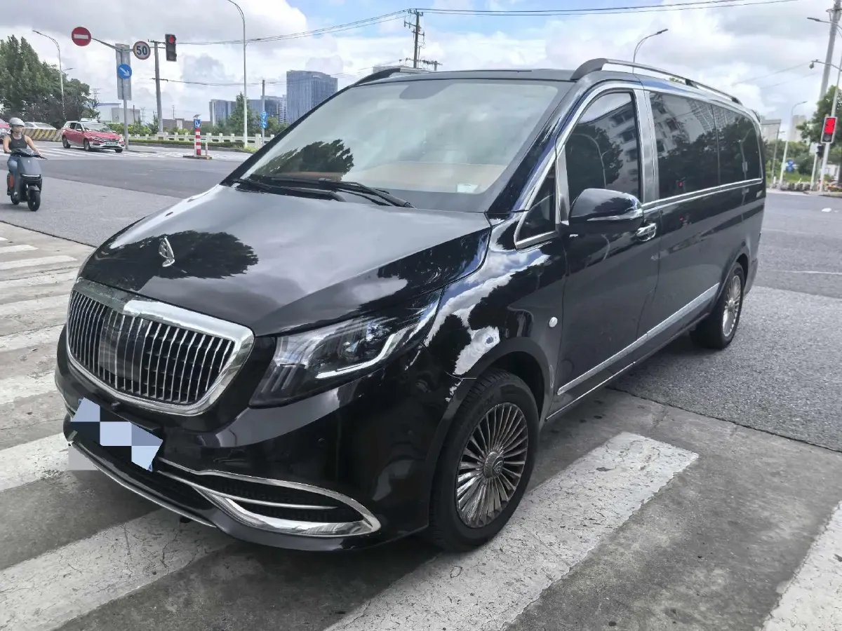 2023 Mercedes-Benz Vito 2.0T 211HP L4 9AT,autocango,china used car exporter,china ev exporter,chinese used car exporter,chinese used ev exporter