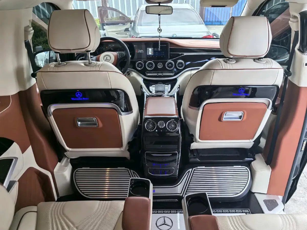 2023 Mercedes-Benz Vito 2.0T 211HP L4 9AT,autocango,china used car exporter,china ev exporter,chinese used car exporter,chinese used ev exporter