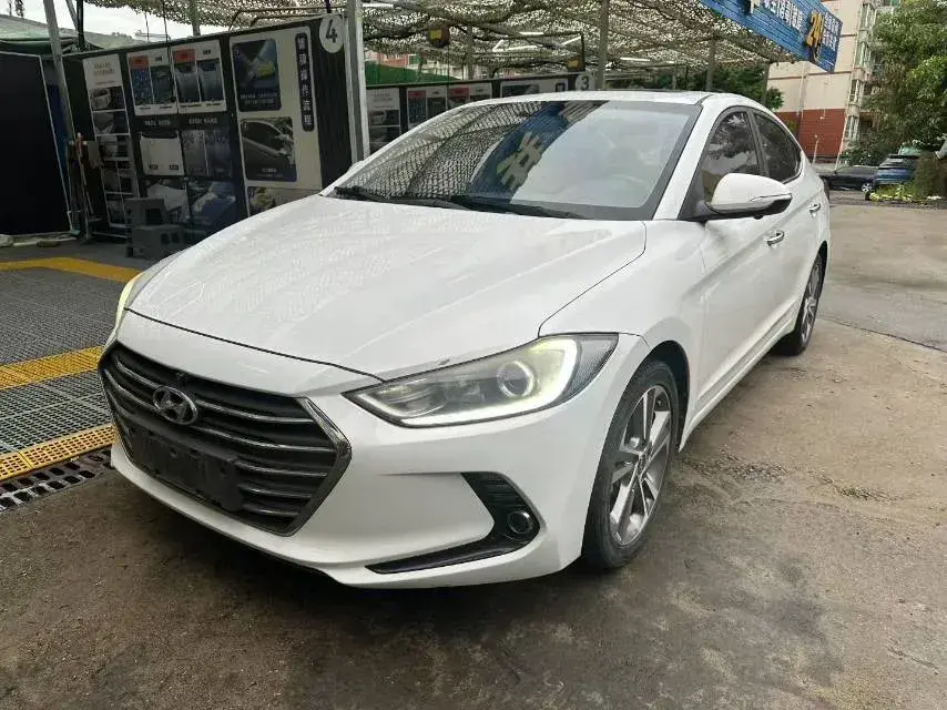 2016 Hyundai Elantra 1.6L 130HP L4 6AT