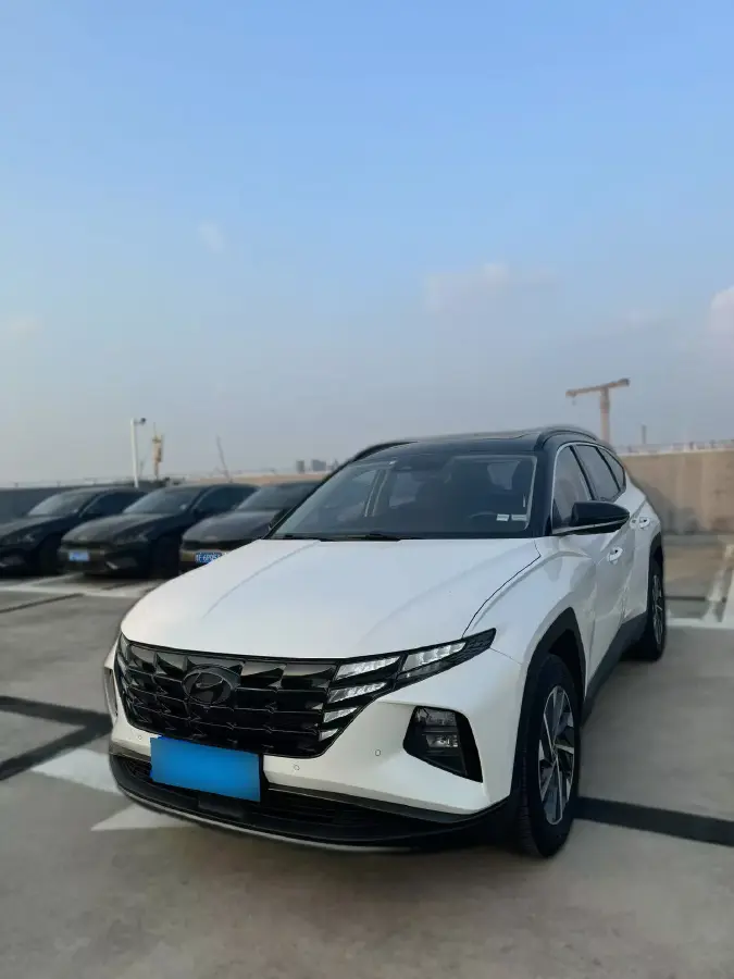 2022 Hyundai Tucson 2.0L 150HP L4 6AT Hybrid