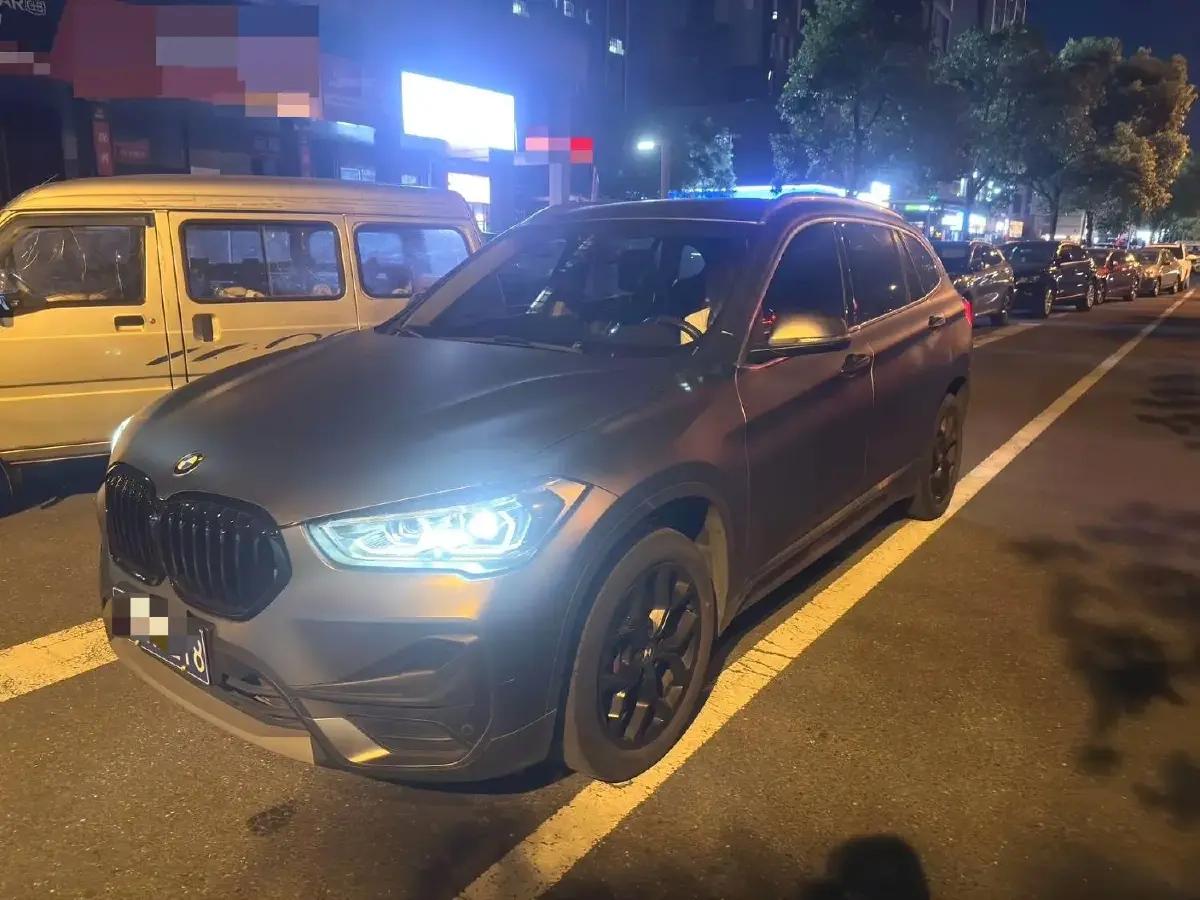 2021 BMW X1 2.0T 192HP L4 7DCT