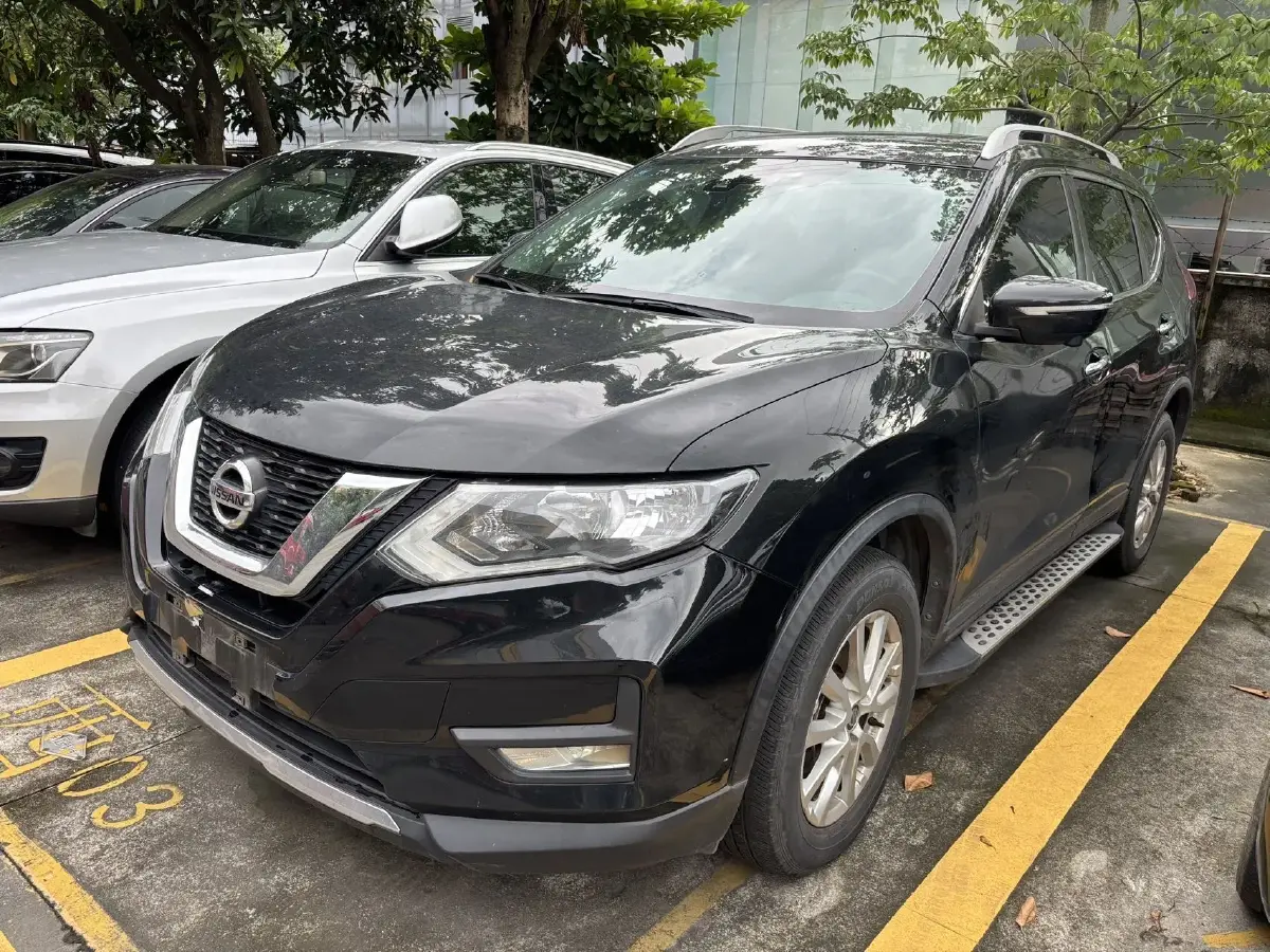 2020 Nissan X-Trail 2.0L 154HP L4 CVT