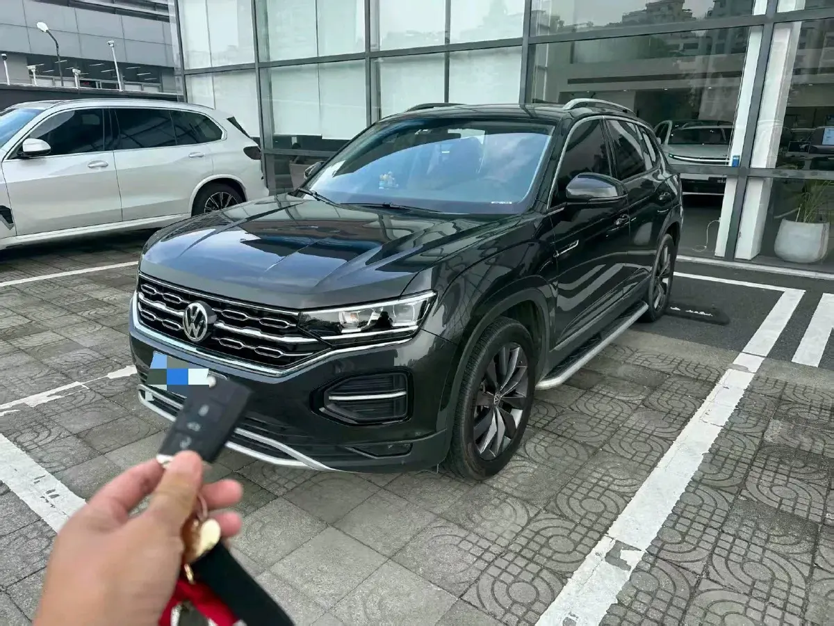2020 Volkswagen Tayron 2.0T 186HP L4 7DCT