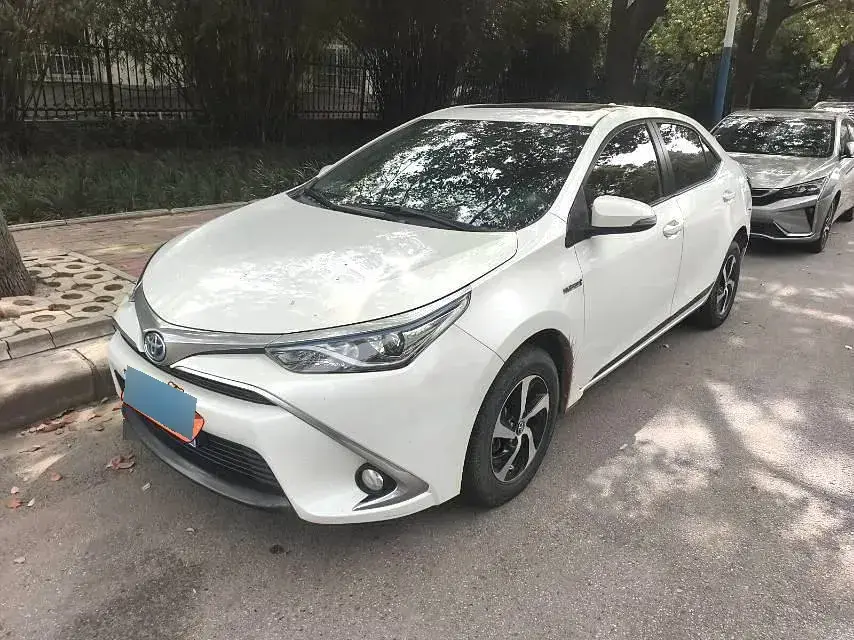 2017 Toyota Levin 1.8L 99HP L4 E-CVT Hybrid