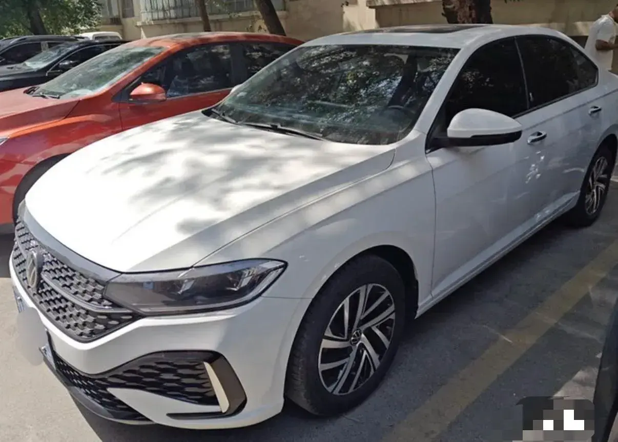 2024 Volkswagen Lavida 1.5L 110HP L4 6AT