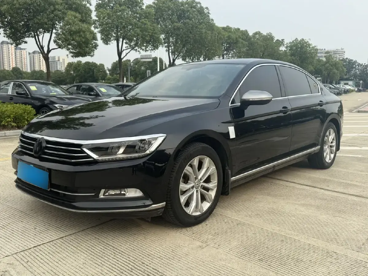 2018 Volkswagen Magotan 1.8T 180HP L4 7DCT