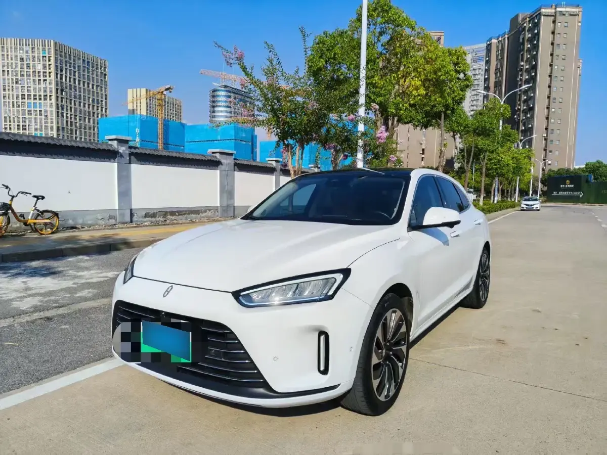 2022 HIMA AITO M5 Range Extended 125HP REEV 40KWH