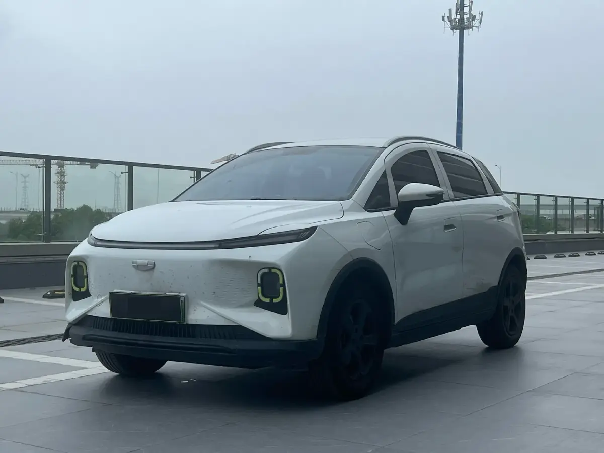 2023 Geometry E BEV 33.5KWH