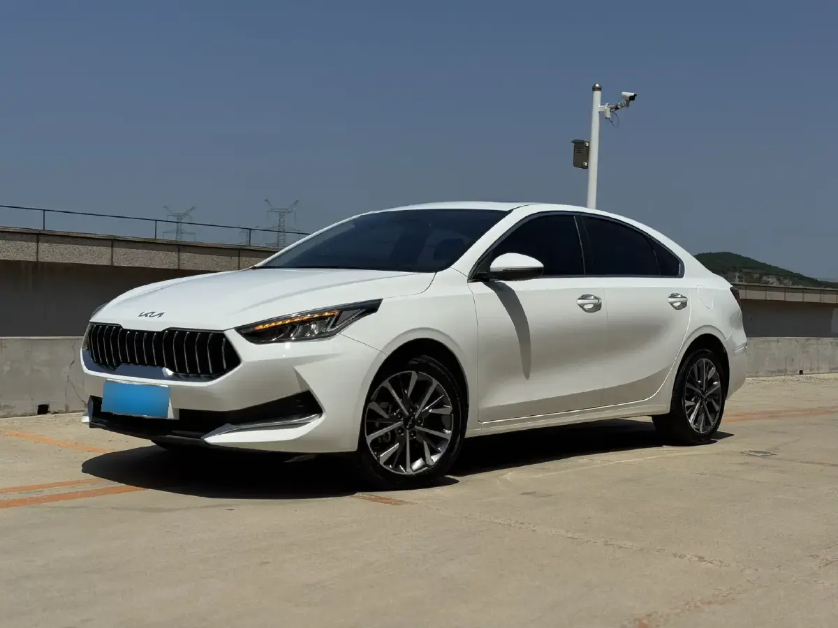 2021 Kia K3 1.5L 115HP L4 CVT