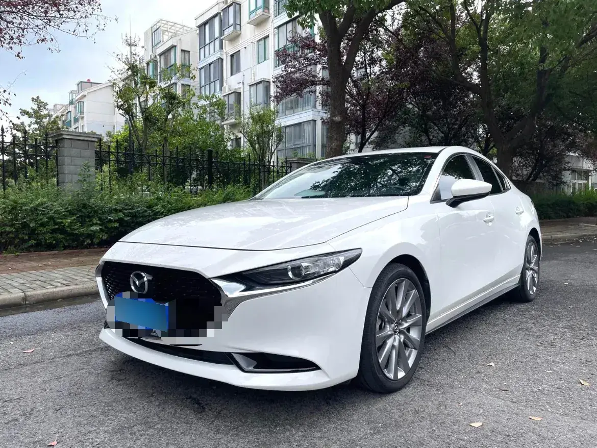 2020 Mazda 3 Axela 2.0L 158HP L4 6AT