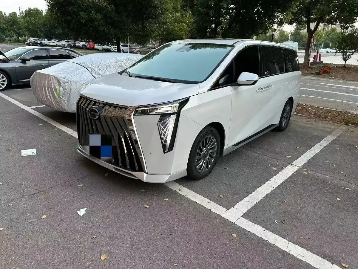 2023 GAC Trumpchi M8 2.0T 252HP L4 8AT