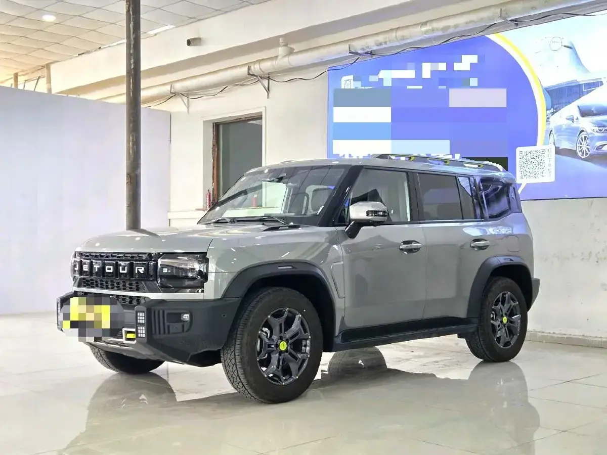 2023 Jetour Traveller 2.0T 254HP L4 7DCT