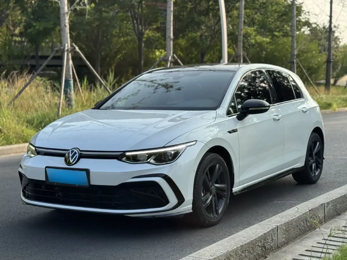 2021 Volkswagen Golf 1.4T 150HP L4 7DCT