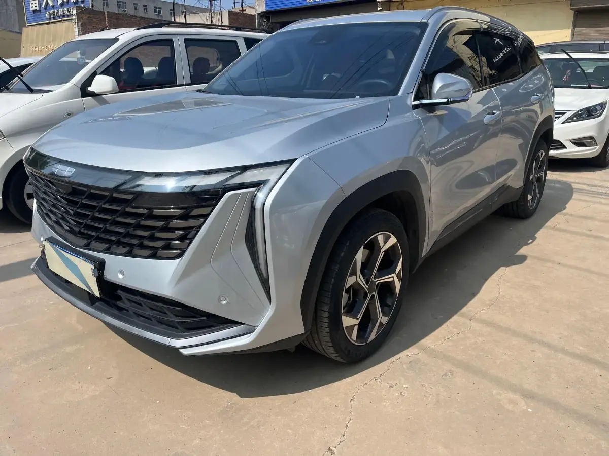2023 Geely StarRay 1.5T 181HP L4 7DCT