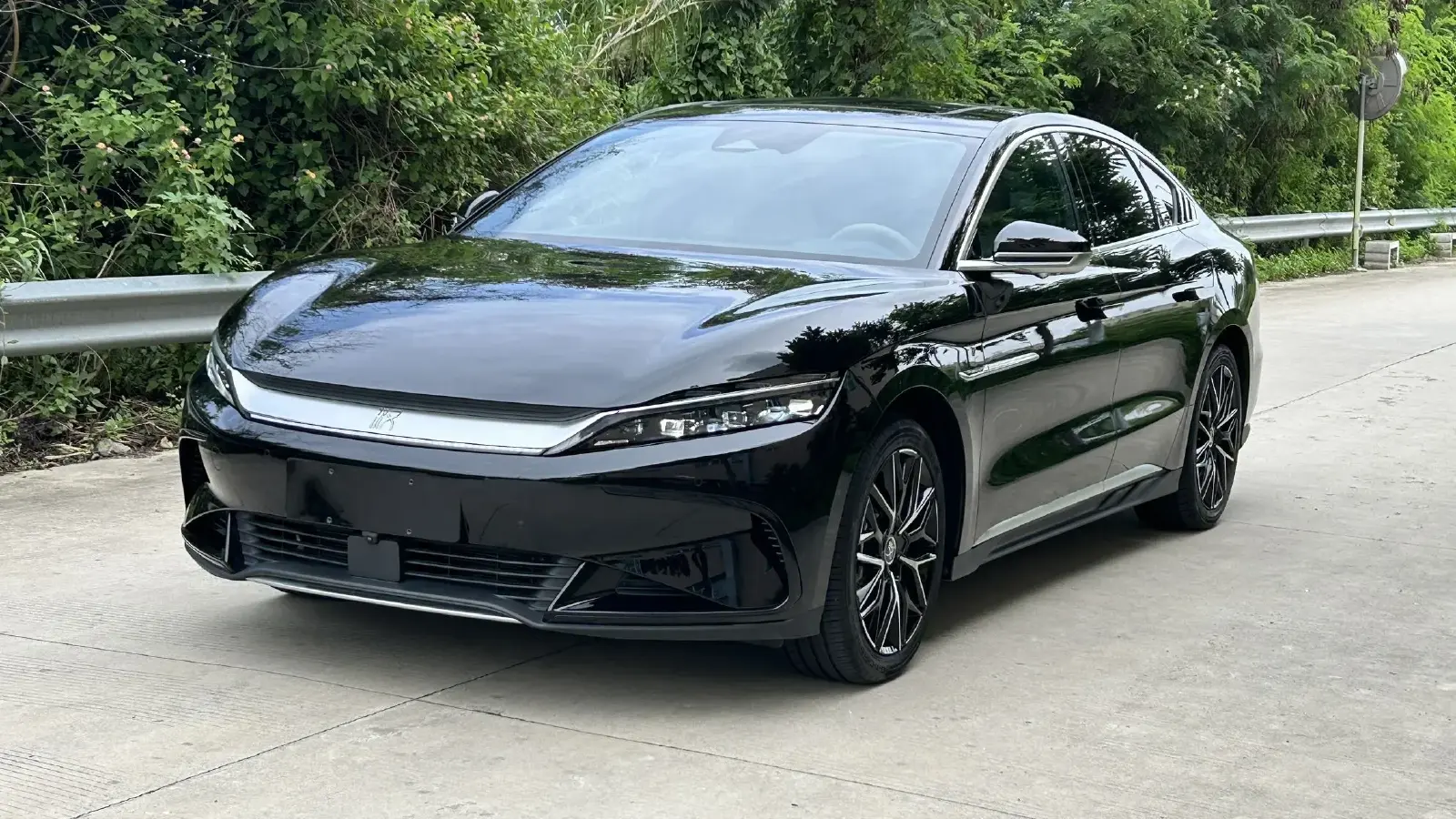 2024 BYD Han BEV 60.48KWH