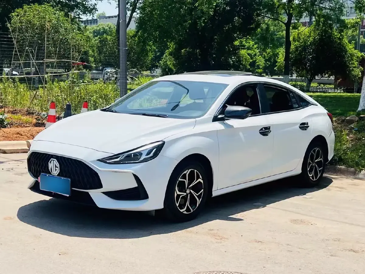 2021 MG 5 1.5L 120HP L4 CVT