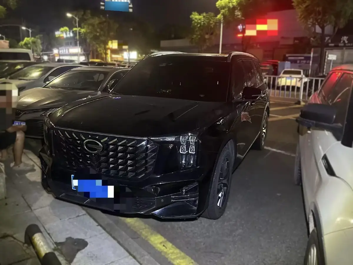 2022 GAC Trumpchi GS8 2.0T 252HP L4 8AT