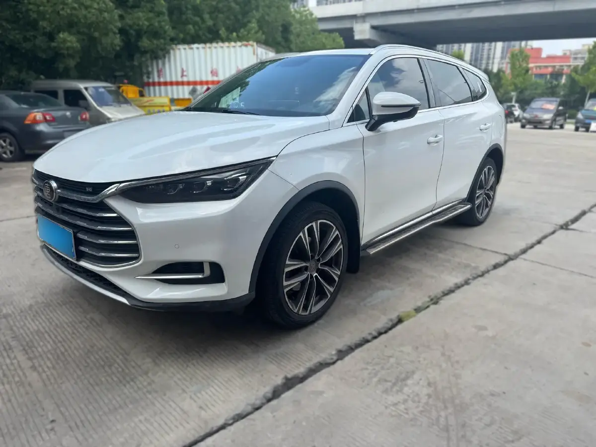 2018 BYD Tang 2.0T 205HP L4 6AT