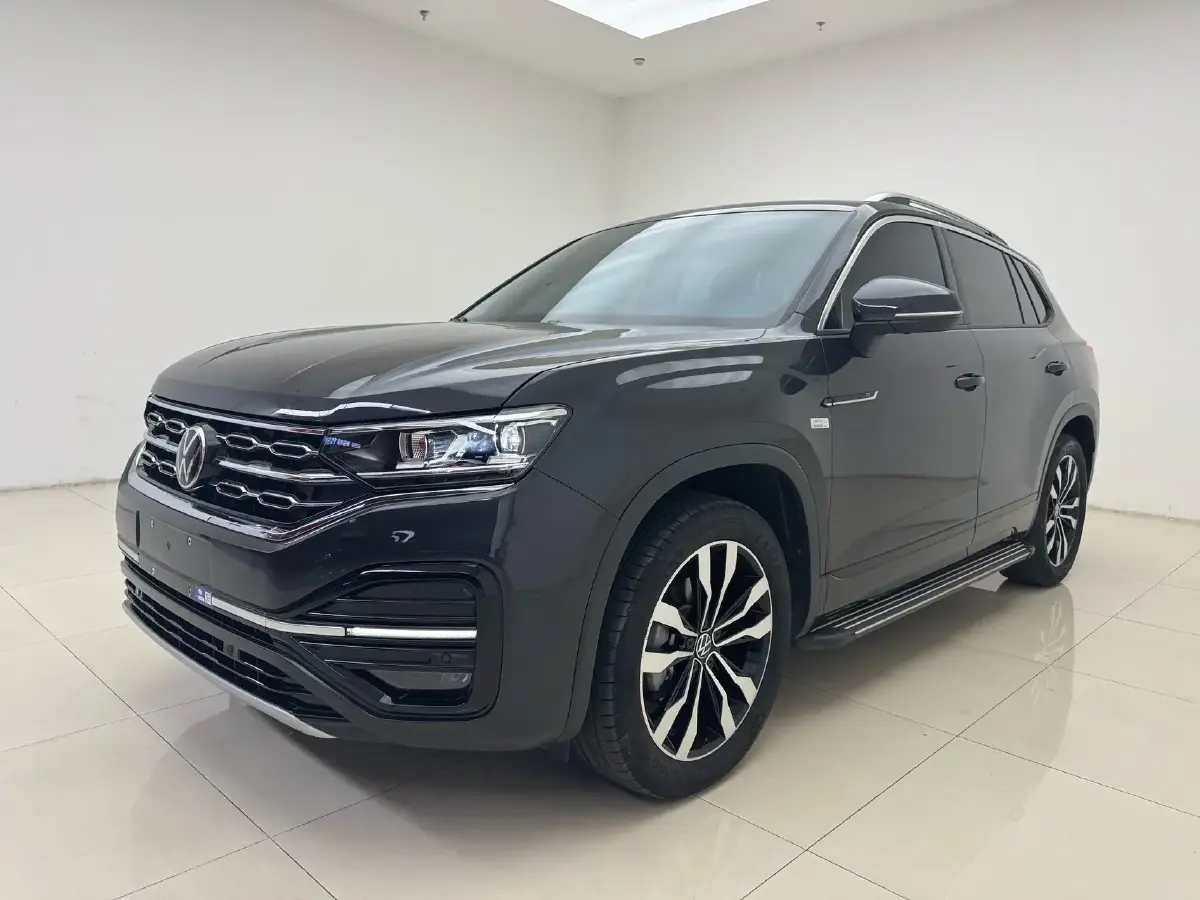 2022 Volkswagen Tayron 2.0T 220HP L4 7DCT