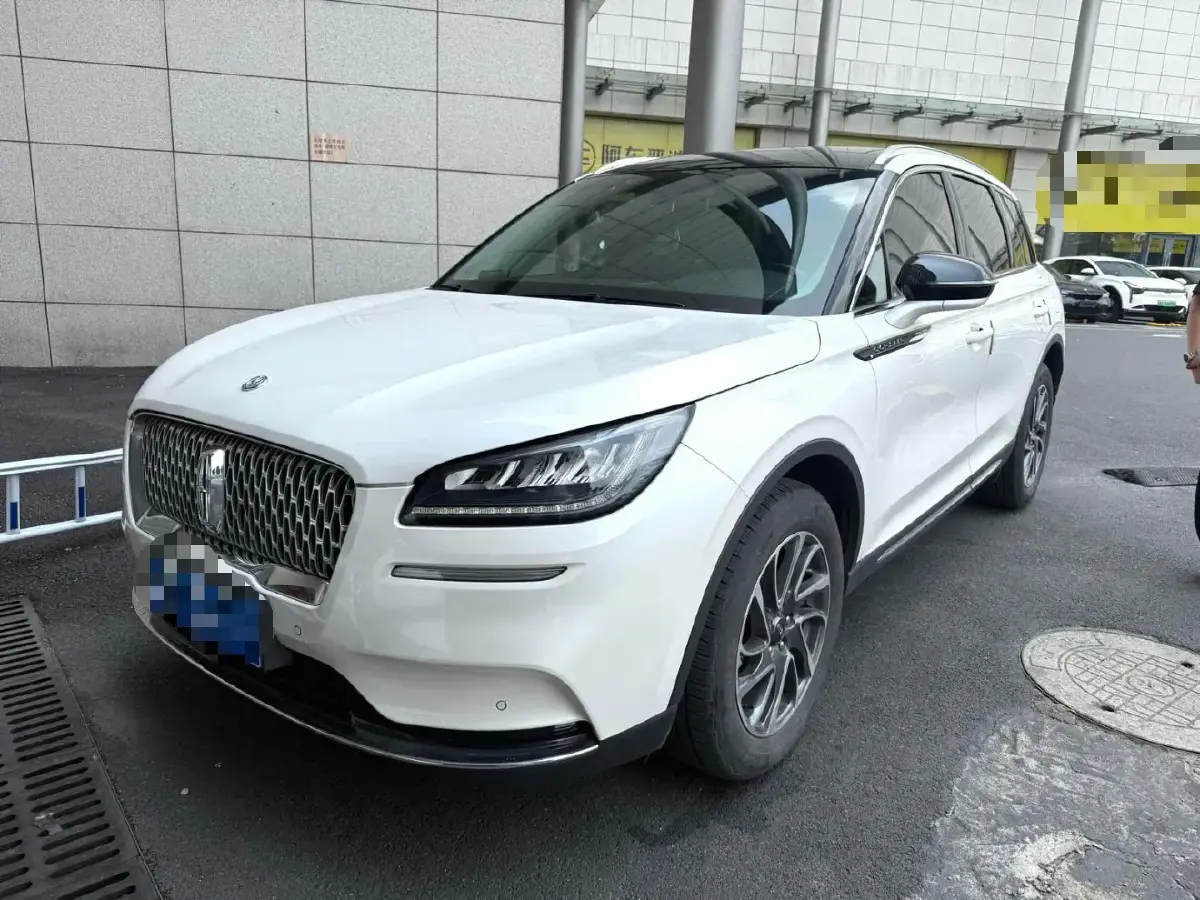 2022 Lincoln Corsair 2.0T 245HP L4 8AT