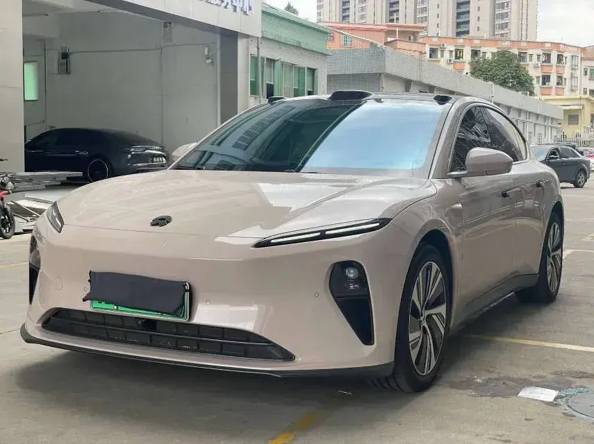 2024 NIO ET5 BEV 75KWH