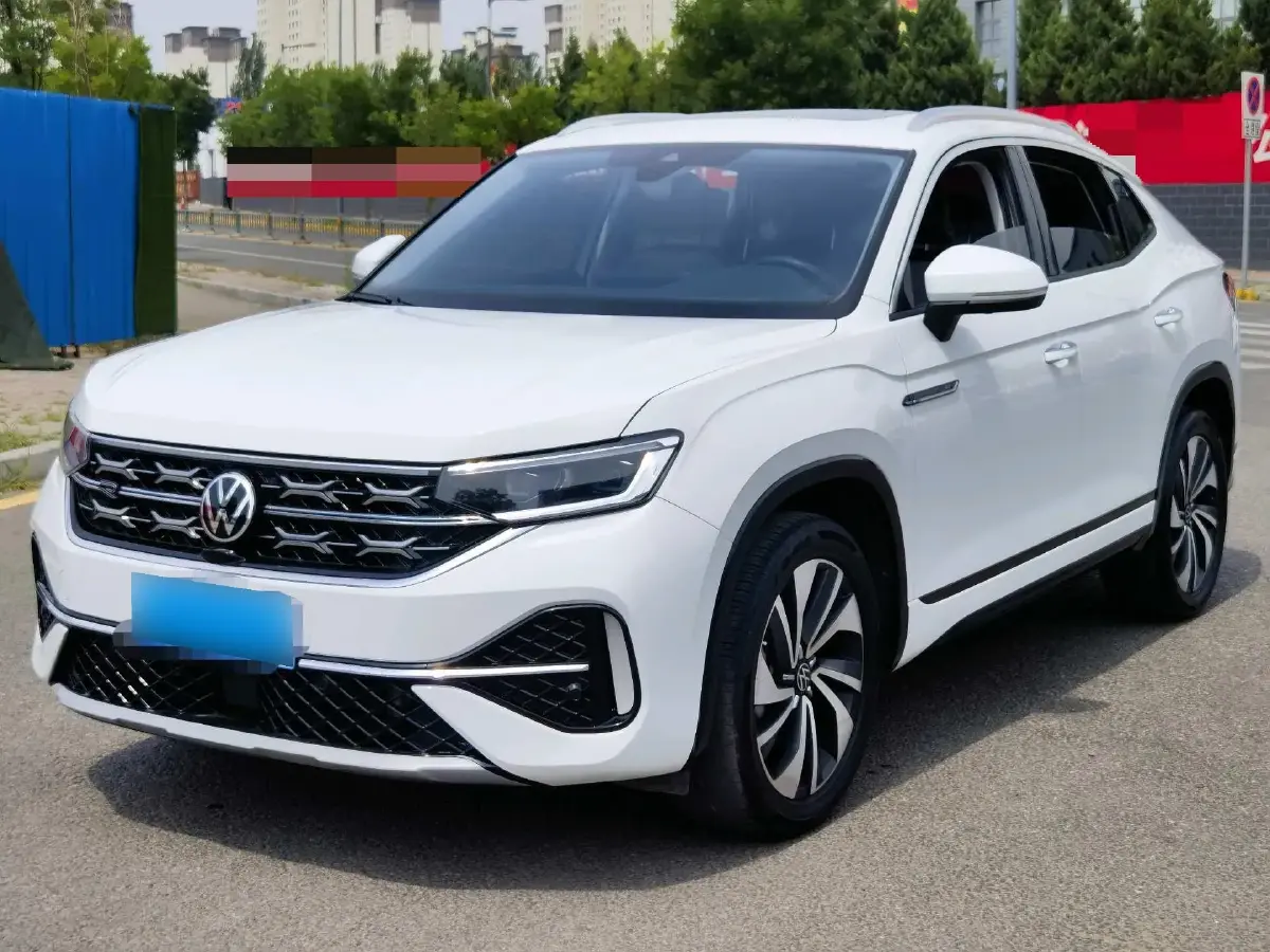 2023 Volkswagen Tayron X 2.0T 186HP L4 7DCT