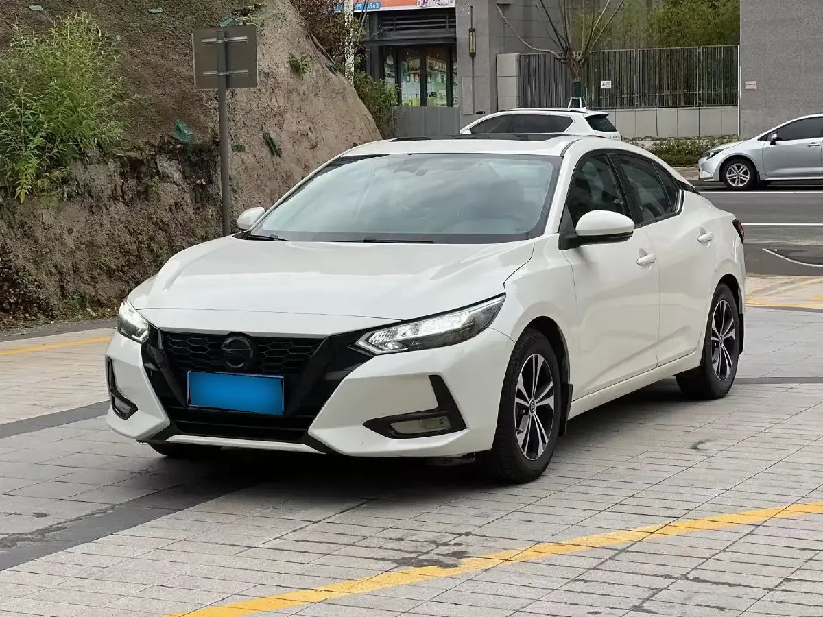 2022 Nissan Sylphy 1.6L 135HP L4 CVT