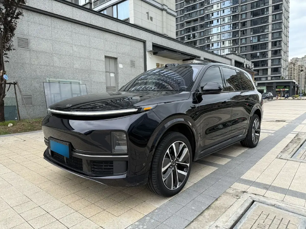 2022 Li L9 Range Extended 154HP REEV 42.6KWH