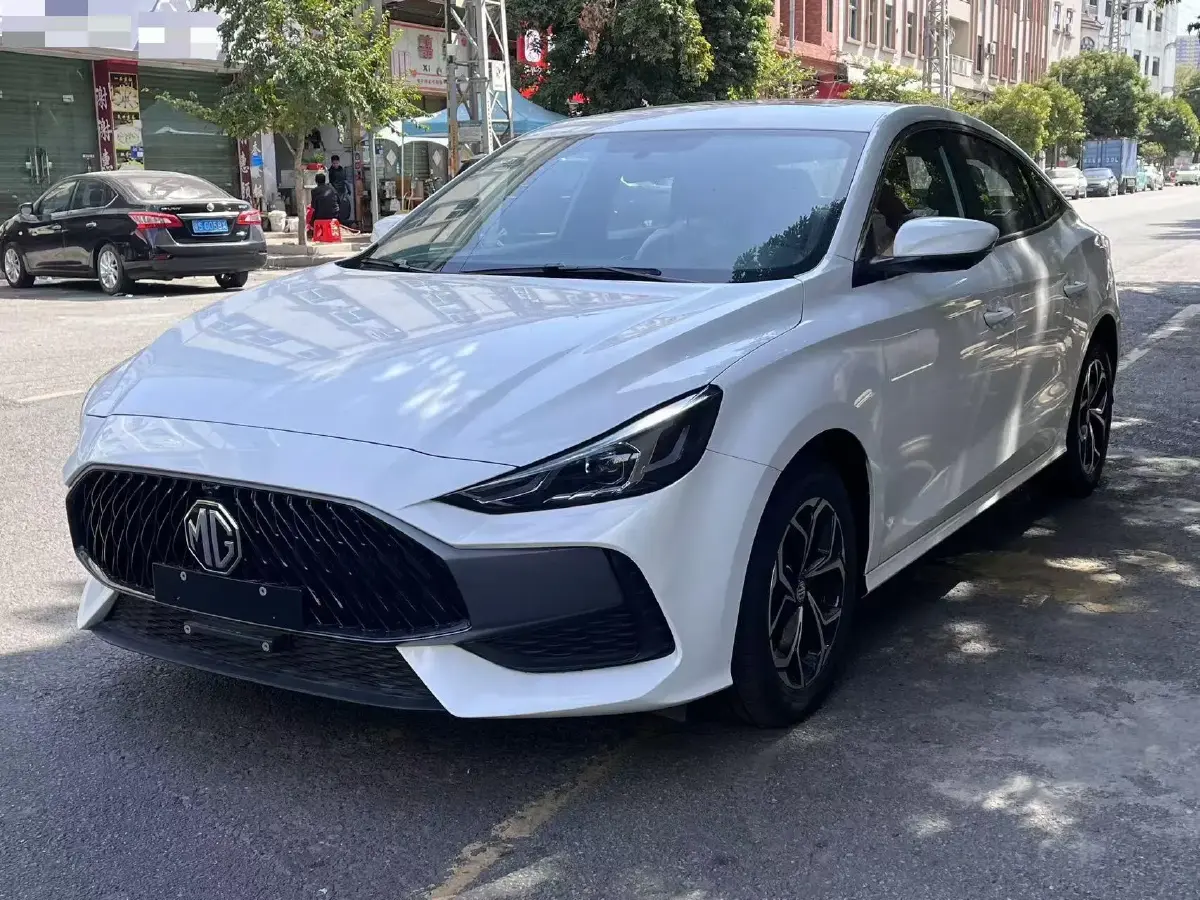 2023 MG 5 1.5L 129HP L4 5MT