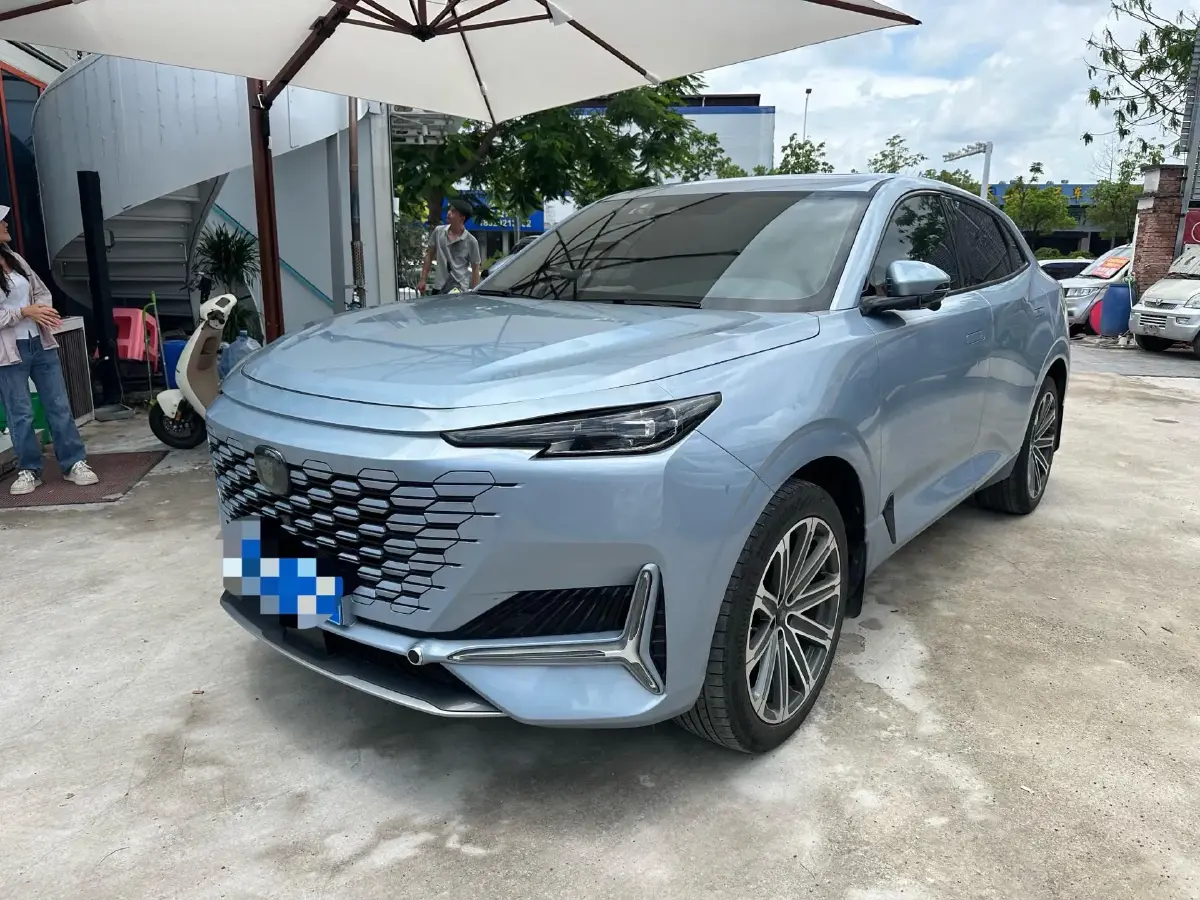 2021 ChangAn UNI-K 2.0T 233HP L4 8AT
