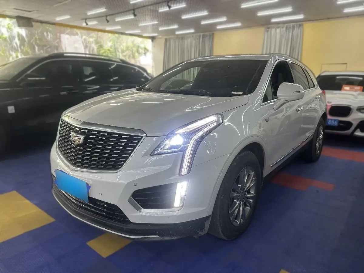 2021 Cadillac XT5 2.0T 237HP L4 9AT