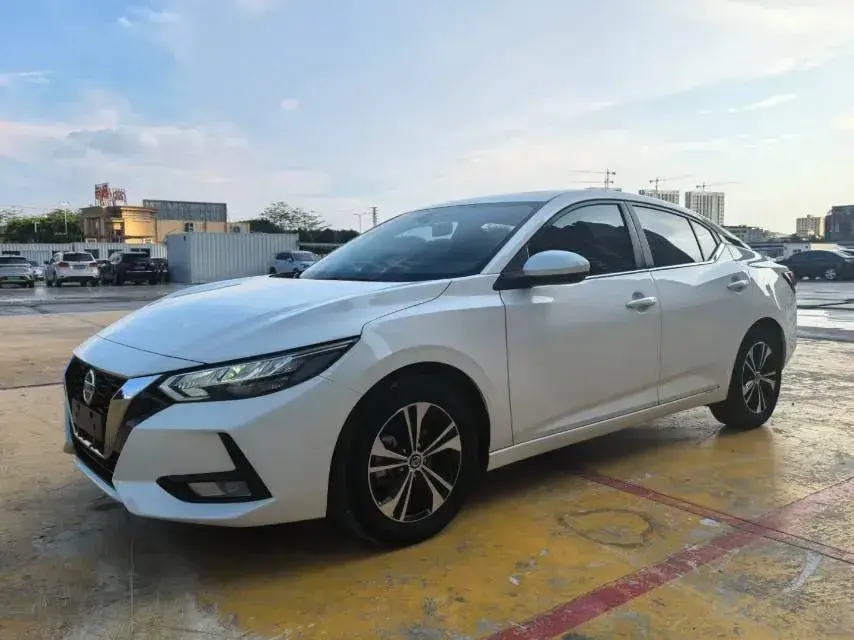 2022 Nissan Sylphy 1.6L 135HP L4 CVT