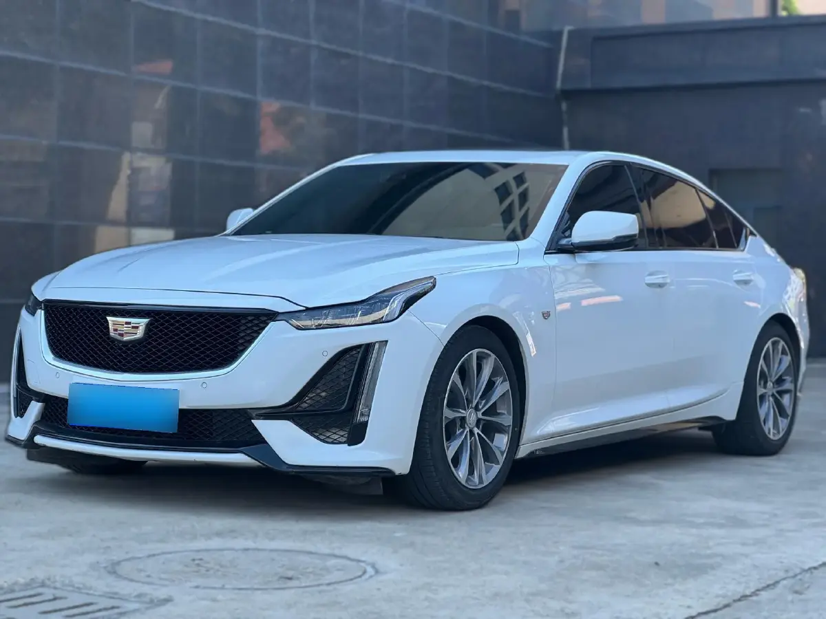 2020 Cadillac CT5 2.0T 237HP L4 10AT