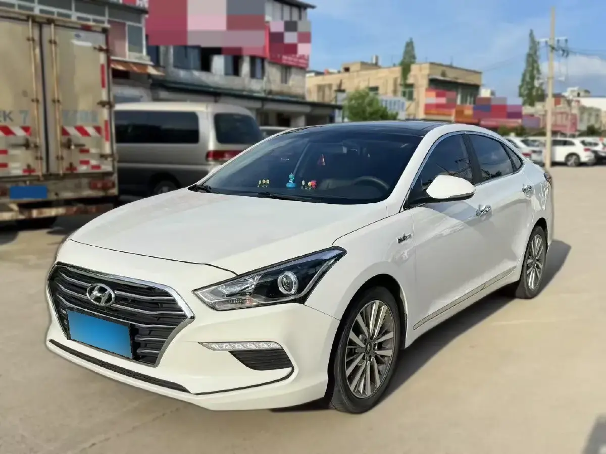 2017 Hyundai Mistra 1.6T 175HP L4 7DCT