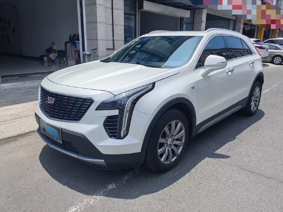 2020 Cadillac XT4 2.0T 241HP L4 9AT