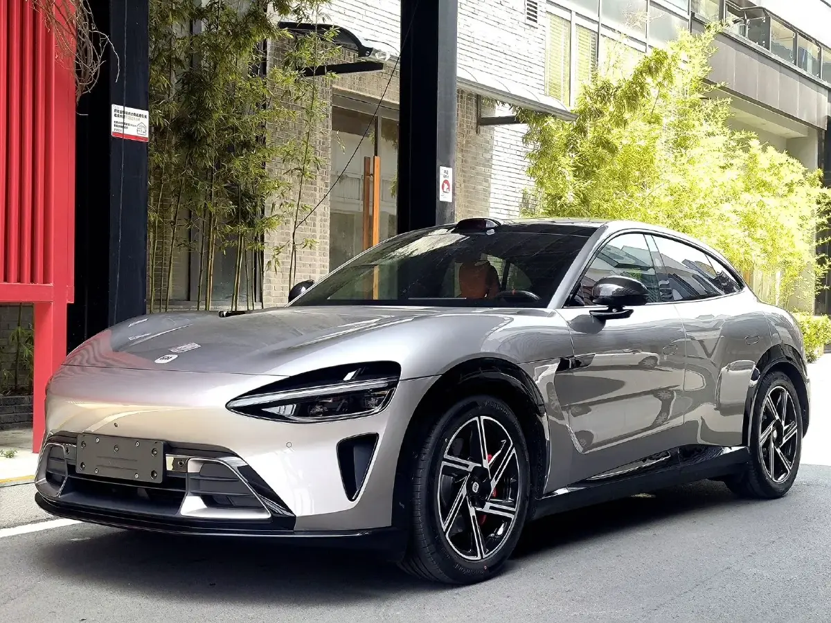 2025 MI YU7 BEV 101.7KWH