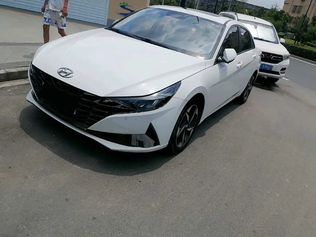 2021 Hyundai Elantra 1.4T 140HP L4 7DCT