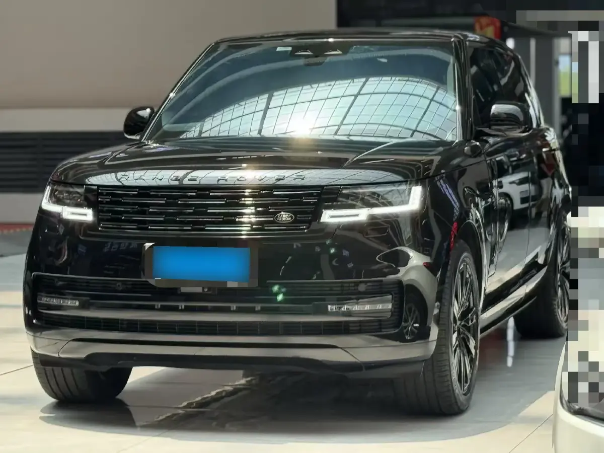 2025 Land Rover Range Rover 3.0T 400HP L6 8AT