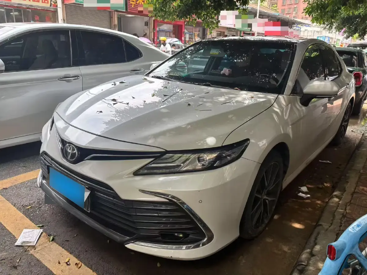 2021 Toyota Camry 2.5L 209HP L4 8AT