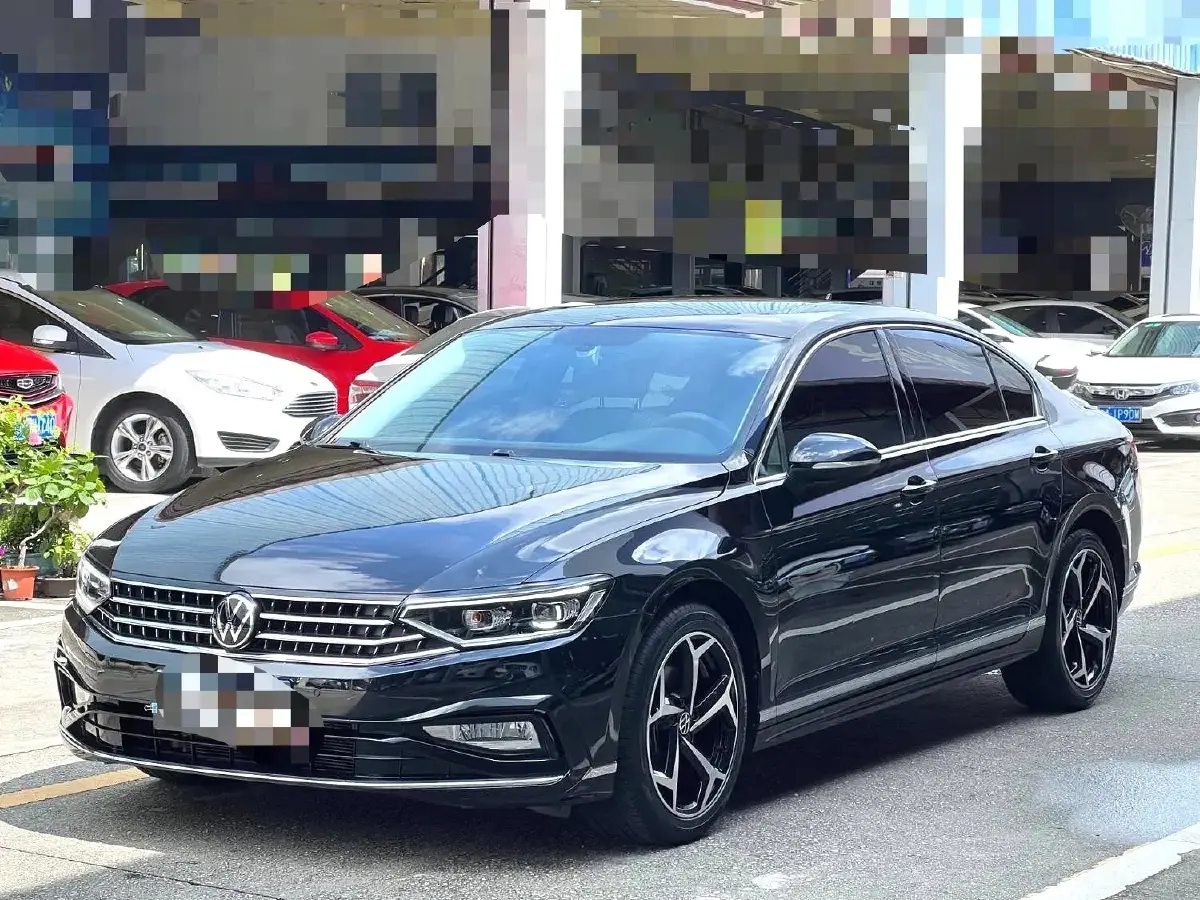 2023 Volkswagen Magotan 2.0T 186HP L4 7DCT