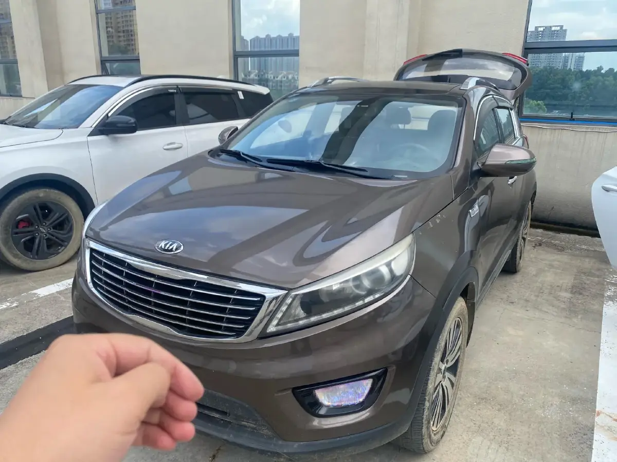 2016 Kia Sportage R 2.0L 165HP L4 6AT