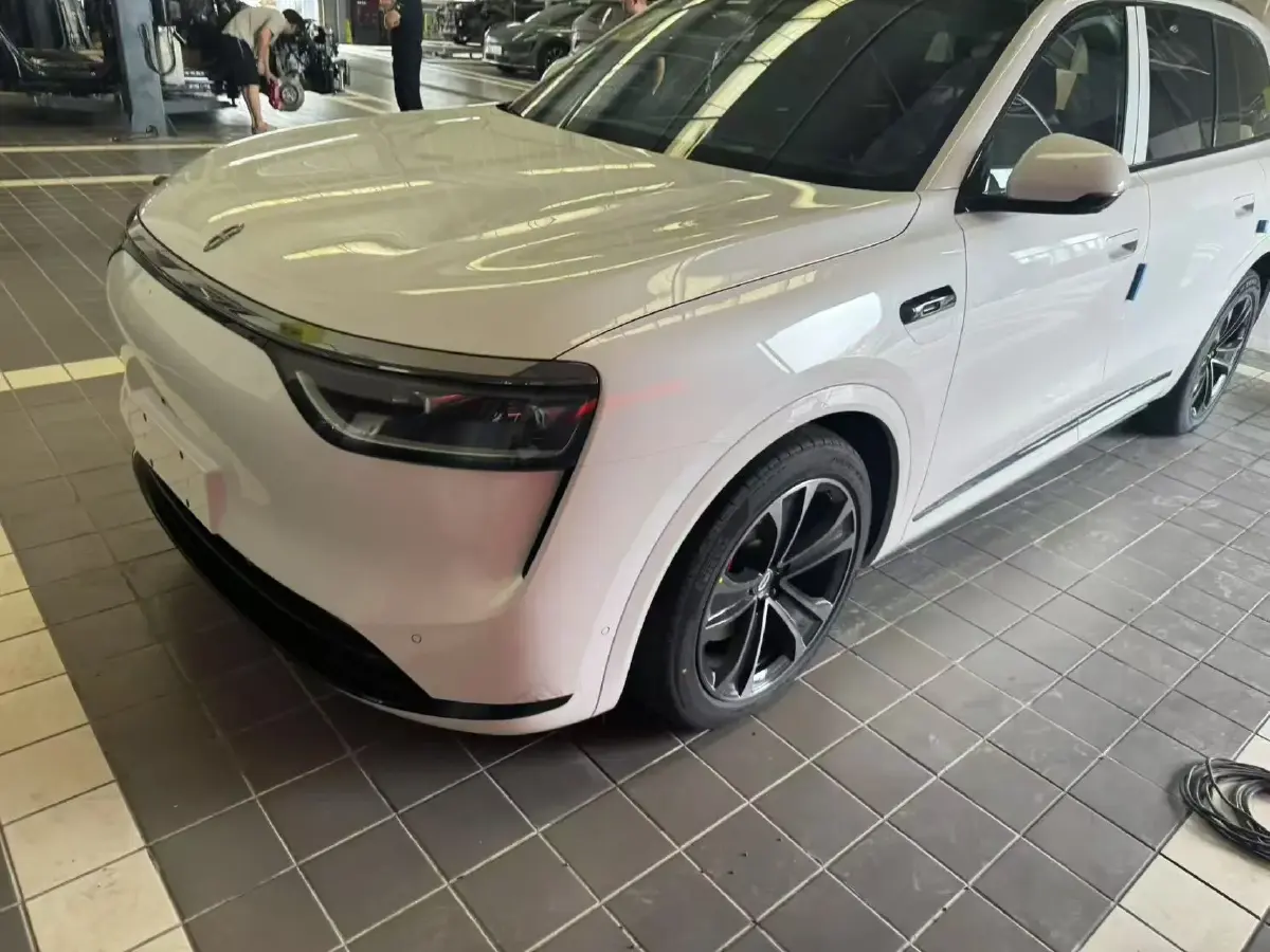 2025 HIMA AITO M8 REEV 160HP REEV 53.4KWH