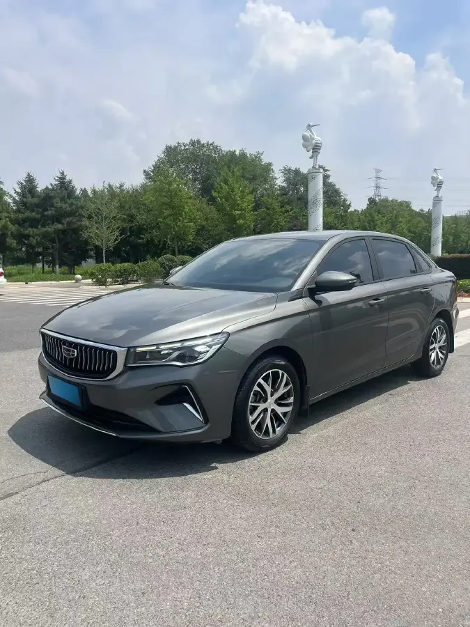 2022 Geely Emgrand 1.5L 114HP L4 5MT